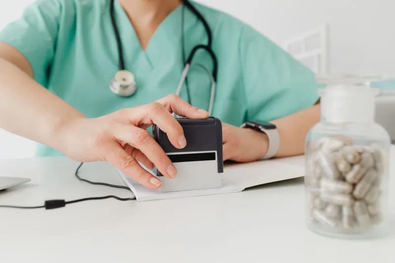 A Prescription Under Scrutiny: How Clinical Evidence Reshaped the Way Physicians View Ciprofloxacin