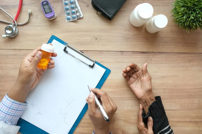 Three Days In, Feeling Fine: The Dangerous Logic of Stopping Cipro Early